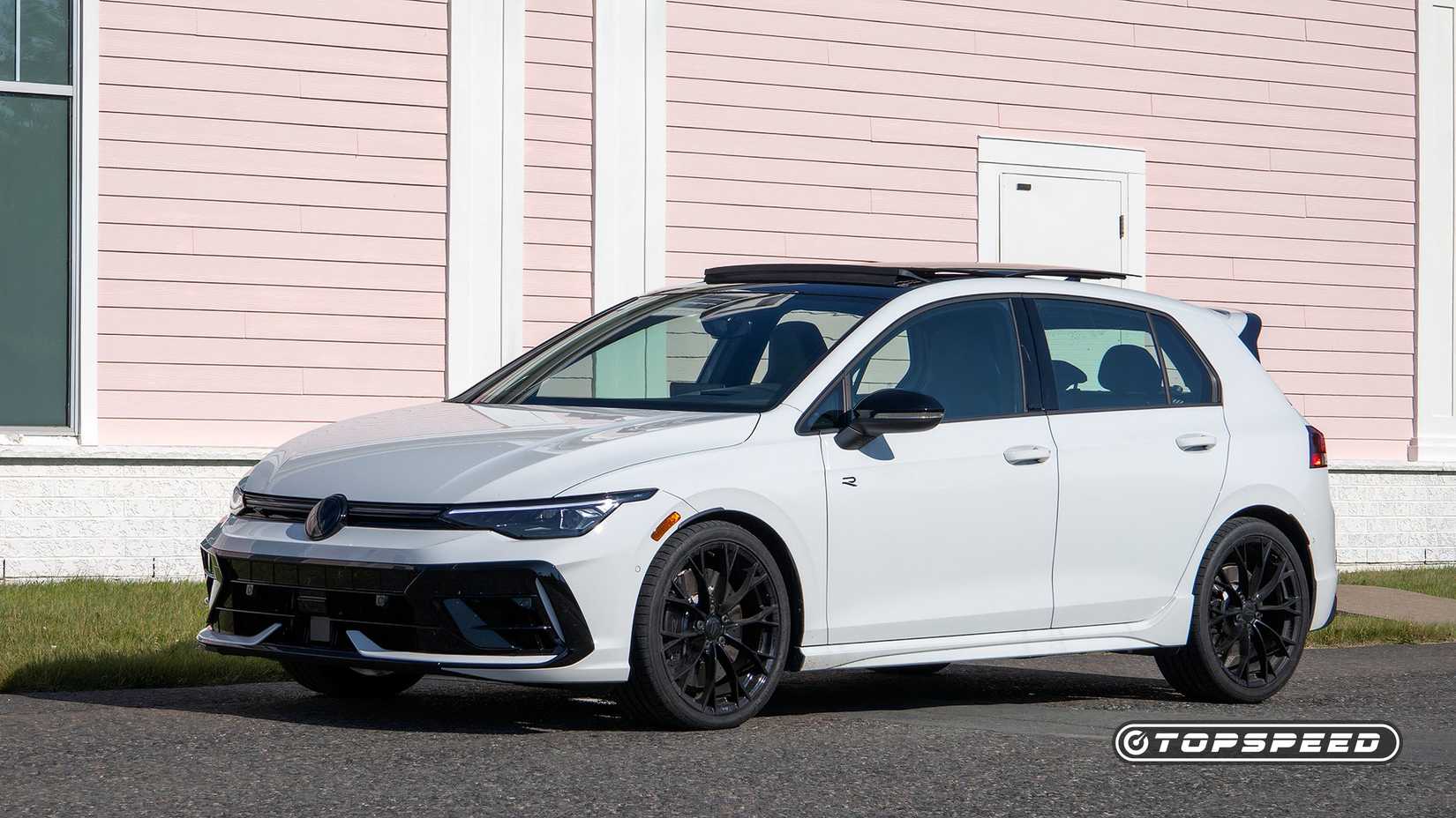 2025 Volkswagen Golf R Front Side TopSpeed