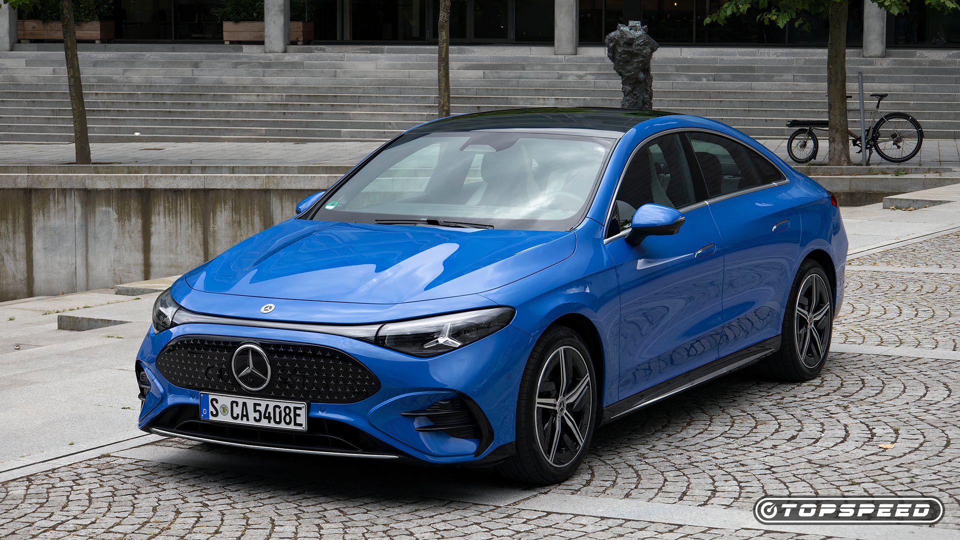 Mercedes-Benz CLA 250+ 2026 Devant côté RPM